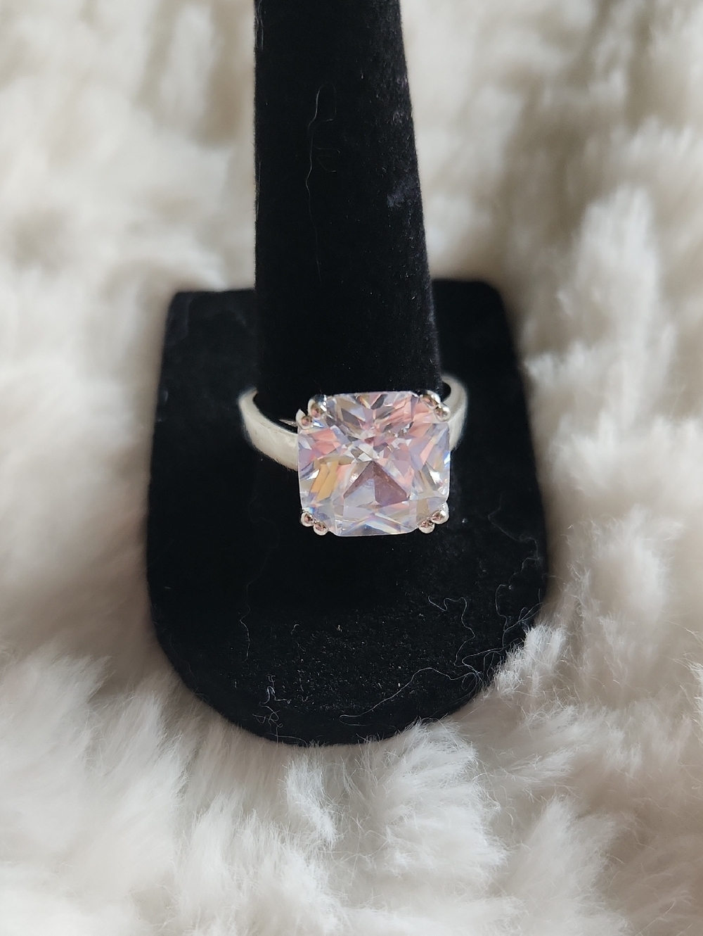 Stunning NWOT CZ Solitaire Silver Ring with Large Cushion-Cut Stone Size 8